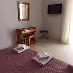 Orelia Garden - Guest house Tolo