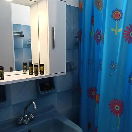 Orelia Garden -