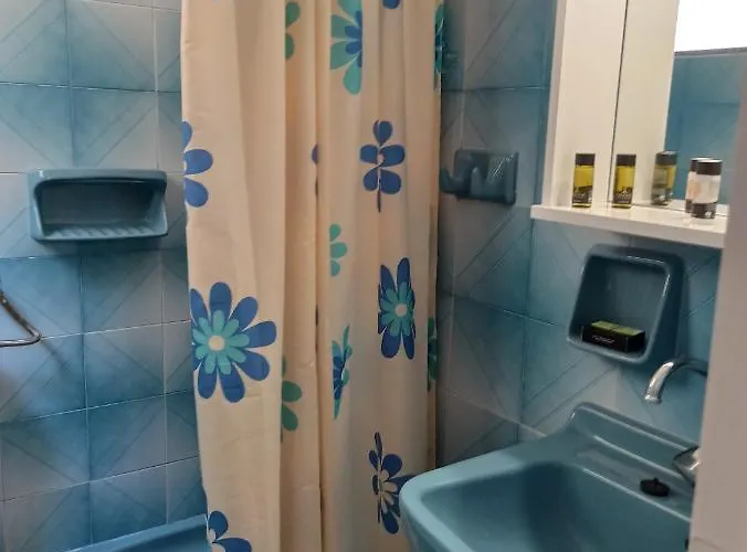 Orelia Garden - تولو