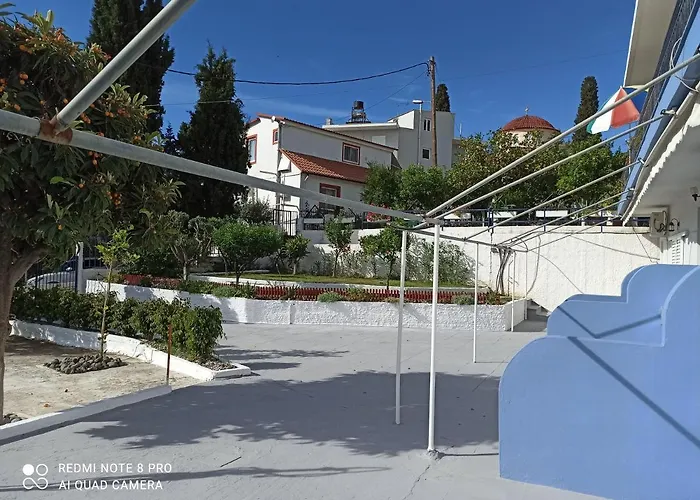 بيت ضيافة Orelia Garden - تولو